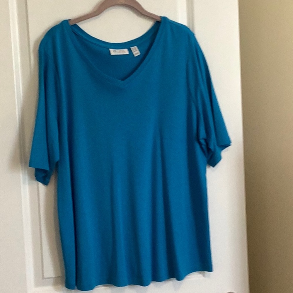 Turquoise blue top, V-neck